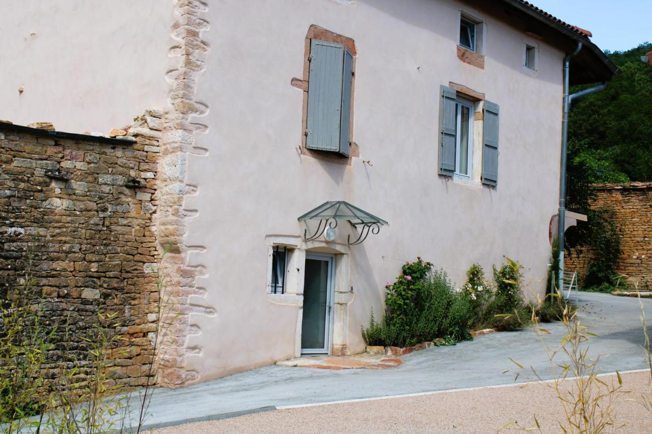 Le Clos Des Pierres Rouges Burgy Екстер'єр фото